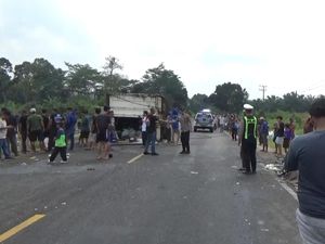 Video: 3 Truk Tabrakan Beruntun di Jalinsum Lampung Selatan, 2 Sopir Tewas