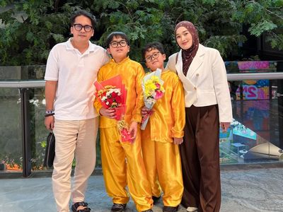 Momen Adem Ririe Fairus dan Ayus Sabyan dalam Acara Anak