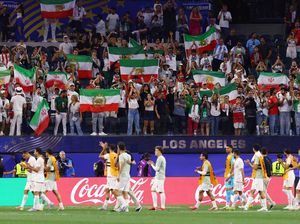 Kok Banyak Suporter Timnas Iran di Stadion?