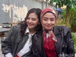 Lagu T2 Nge-hits Lagi, Tika dan Tiwi Curhat Gak Dikenali Gen Z
