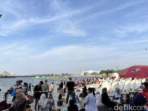 Libur Tahun Baru Islam, Warga Padati Ancol Nikmati Tiket Gratis