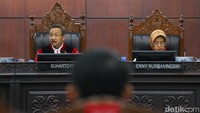 Video MK: Sisa Kuota Internet Tetap Harus Bisa Dipakai Tanpa Tarif Tambahan