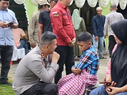 Ratusan Anak Sunat Massal, Kapolres Bengkalis: Wujud Nyata Polri untuk Masyarakat