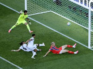 Haaland Gacor, Norwegia Bantai Irak 4-1