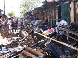 Pasar Tulikup Gianyar Terbakar, 7 Kios Hangus