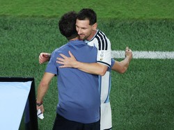 Scaloni Tak Bisa Berkata-kata Lihat Aksi Messi
