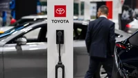 Terkuak! Ini Alasan Toyota Nggak Mau Hijrah Total ke Mobil Listrik