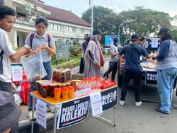 Demo Mahasiswa di Malang Bikin Posko MBG Plesetkan Makan Beneran Gratis
