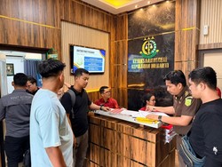 3 Cukong Perusak Hutan Mangrove-Arang di Meranti Dilimpahkan ke Jaksa