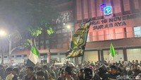 Euforia Suporter Peringati HUT ke-99 Persebaya
