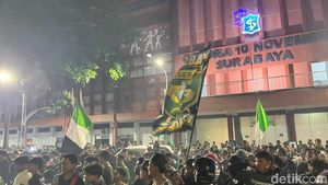 Euforia Suporter Peringati HUT ke-99 Persebaya