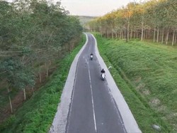Gubernur Sulsel Tinjau Progres MYP Paket 1 Ruas Jalan Tanaberu-Tanete-Kajang