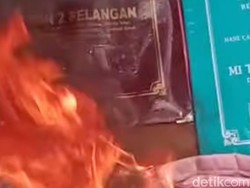 Kecewa Mendalam Ayah di Lombok Bakar Ijazah-Seragam Anak SMP yang Nikah Dini
