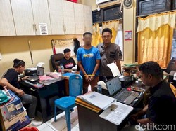 Viral Pria Serang 2 Orang Pakai Sajam di Depan Kafe Kupang, Ternyata Residivis