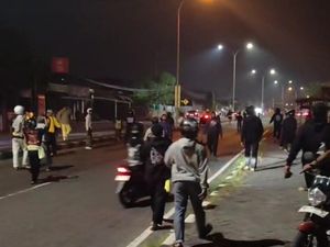 Bentrokan Pesilat Saat Malam 1 Suro di Banyudono Boyolali, 1 Motor Terbakar