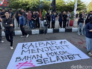 Kalimantan Bergerak: Dari Samarinda sampai Pontianak Soroti MBG hingga BBM