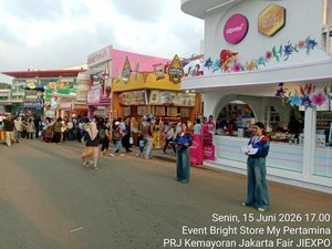 Mampir ke Bright Store by Pertamina di PRJ, Ada Produk UMKM-Promo Menarik