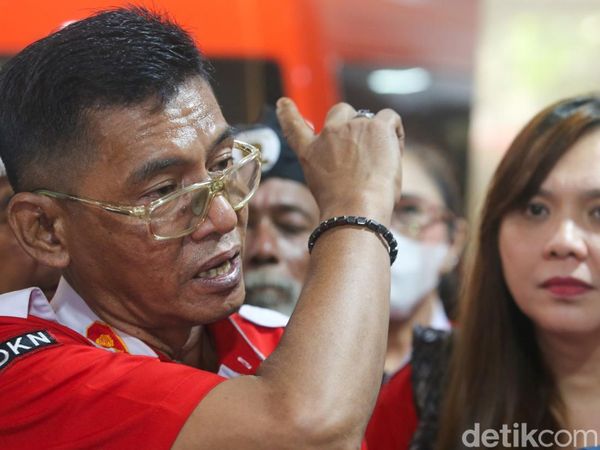 Eks Ketua BEM UGM Tiyo Diadukan ke Bareskrim soal Dugaan Hina Prabowo
