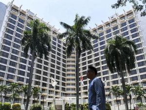 3.161 Personel Gabungan Amankan Eksekusi Hotel Sultan Hari Ini