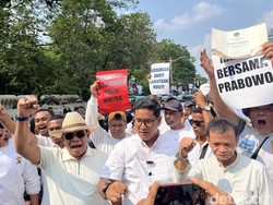 Massa Demo di Patung Kuda Temui Wamensesneg, Sampaikan Masukan soal MBG