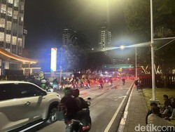 Massa Demo Mahasiswa di Patung Kuda Jakpus Bubar, Lalin Kembali Normal
