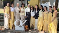 Healing Tipis-tipis di Pulau Seribu, Cara OE Rayakan Koleksi Baru