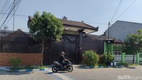 Padepokan Ki Sodolanang Tersangka Cabul d Sidoarjo 15 Tahun Tak Berizin
