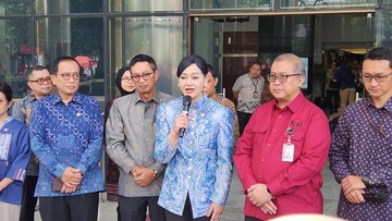Pimpinan OJK Temui KPK, Bahas Sejumlah Kasus di Sektor Keuangan