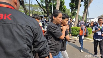 Polisi: 69 Orang Diamankan saat Eksekusi Hotel Sultan Bukan Karyawan