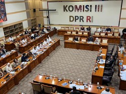 Korban Hanania Travel Curhat di DPR: Kami Hanya Minta Hak Kembali