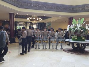 Suasana dalam Hotel Sultan Saat Eksekusi, Dijaga Ketat Petugas-Tamu Keluar