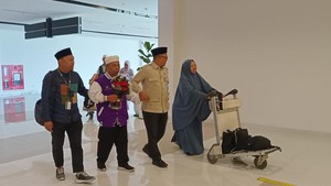 Keajaiban di Tanah Suci, Sembuh dari Lumpuh Usai Tunaikan Haji