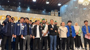 Dasco Terima Aspirasi Mahasiswa Demo Depan DPR, Akan Diteruskan ke Pemerintah
