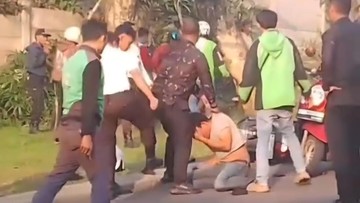 Detik-detik Maling di Bogor Kejebak di Jalan Buntu, Dikeroyok lalu Minta Ampun