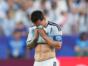 Keluarga Messi Ungkap Sang Ayah Sedang Alami Masalah Kesehatan