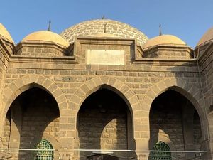 Video Pesona Masjid Turki Utsmani di Tanah Madinah