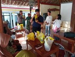 Minyak Goreng Bantuan di Wonogiri Bau Minyak Tanah, Uji Lab Dilakukan