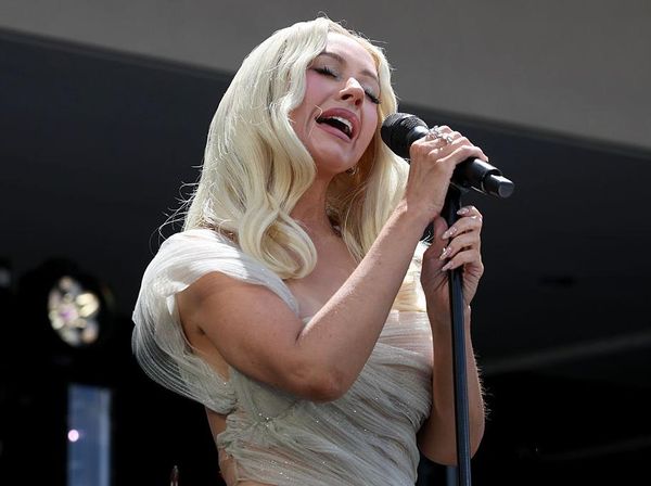 Bikin Pangling! Wajah Christina Aguilera di Acara Obama Disebut Berubah