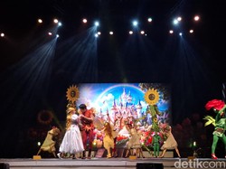 Megahnya Show Thumbelina & Tinkerbell di Trans Studio Bandung