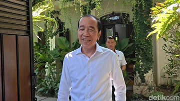 Jokowi Bicara soal Proses Hukum Roy Suryo-dr Tifa di Polda Metro Jaya