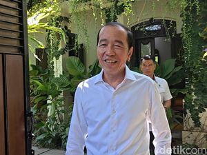 Jokowi Ngaku Posisinya di PSI Sebagai Motivator