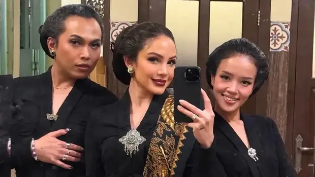 Pria yang Pakai Kebaya di Kirab Satu Suro Akhirnya Minta Maaf, Akui Salah