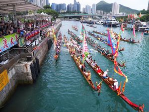 Semangat Tradisi dalam Festival Perahu Naga Hong Kong