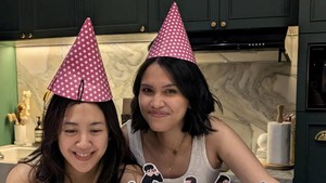 Wajah Segar Tanpa Makeup Sherina Munaf saat Ultah Jadi Sorotan