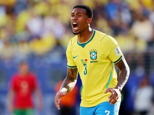 Magalhaes Mau Tularkan Kehebatan Set-Piece Arsenal ke Brasil