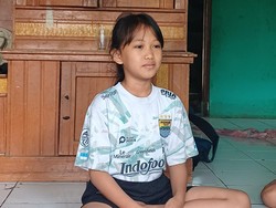 Kisah Uci yang Jualan Gorengan untuk Sekolah, Bercita-cita Jadi Pramugari