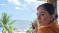 Yuk! Ikut Wulan Guritno Liburan ke Bali Bareng Anak-anak