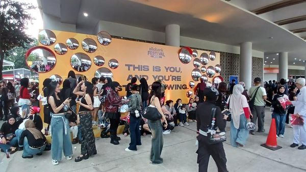 Euforia Fans Jelang Nonton CORTIS di Allo Bank Festival 2026