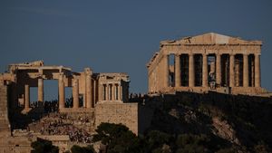 Wujud Sisi Barat Parthenon yang Akhirnya Utuh Setelah 220 Tahun
