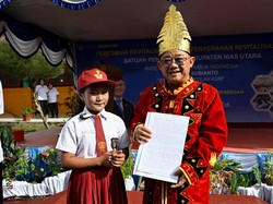 SD-SMP di Wilayah 3T Dapat Bantuan Listrik-Internet, Murid: Belajar Lebih Menyenangkan
